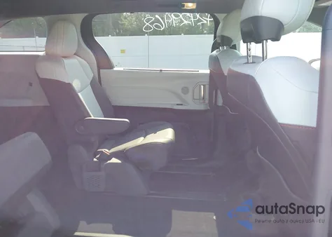 2021 Toyota Sienna Xse from USA, damaged, VIN 5TDDSKFCXMS018792